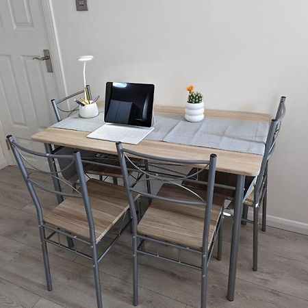 אינברנס Lovely 2 Bedroom Flat In Nice Inversness Area. מראה חיצוני תמונה
